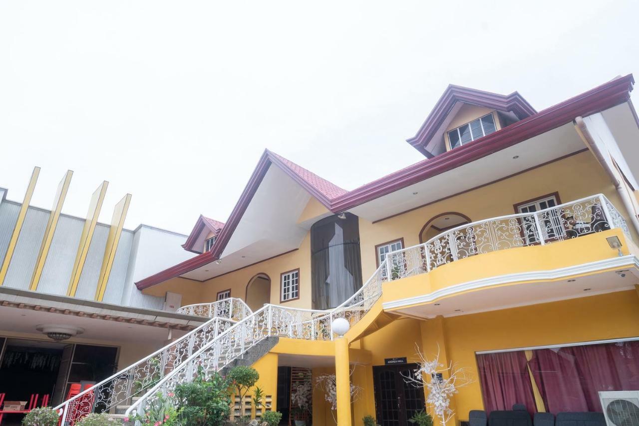Oyo 197 Sunny Point Hotel Davao Stadt Exterior foto