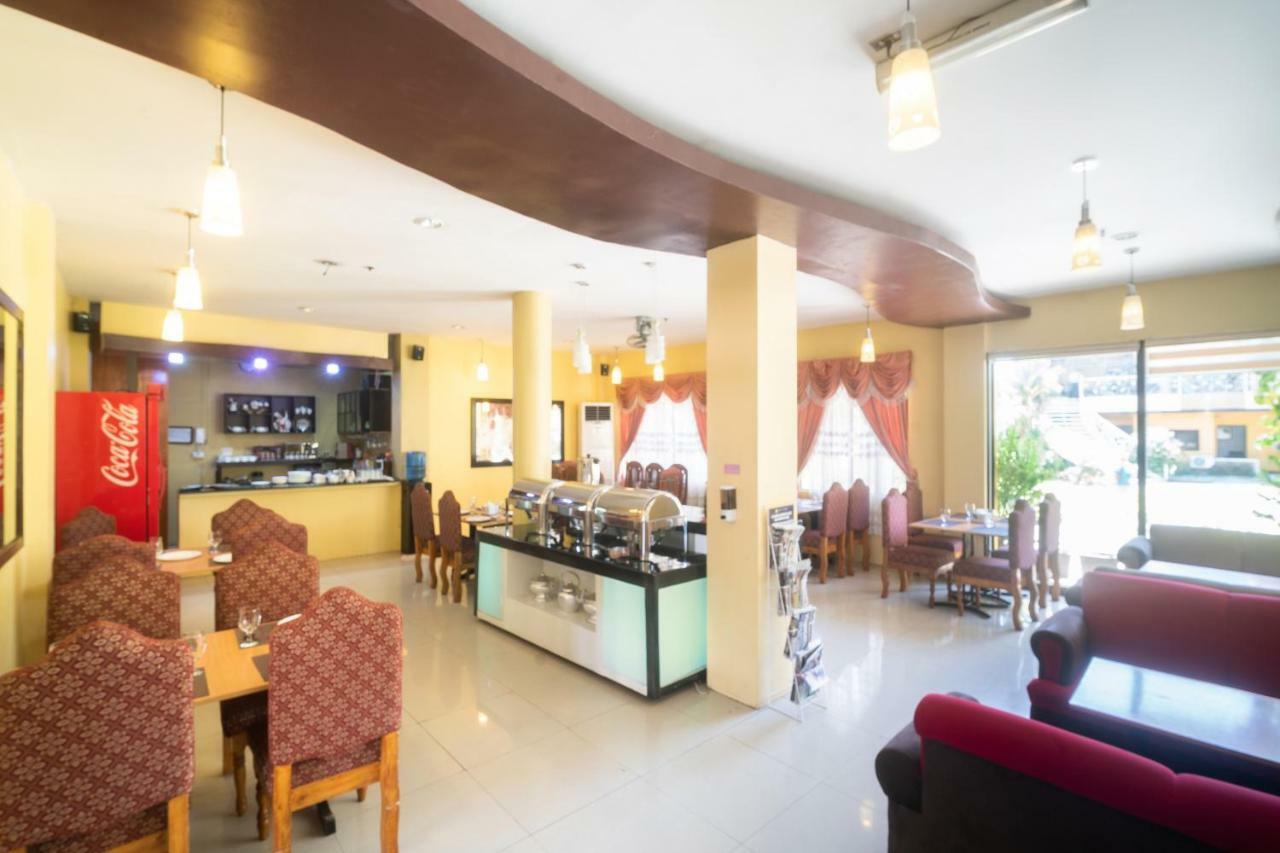 Oyo 197 Sunny Point Hotel Davao Stadt Exterior foto
